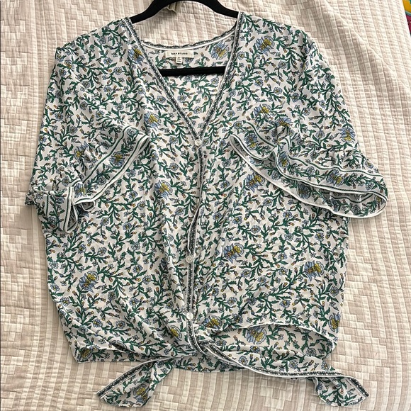 Max Studio Floral Top Front Tie - Picture 1 of 1